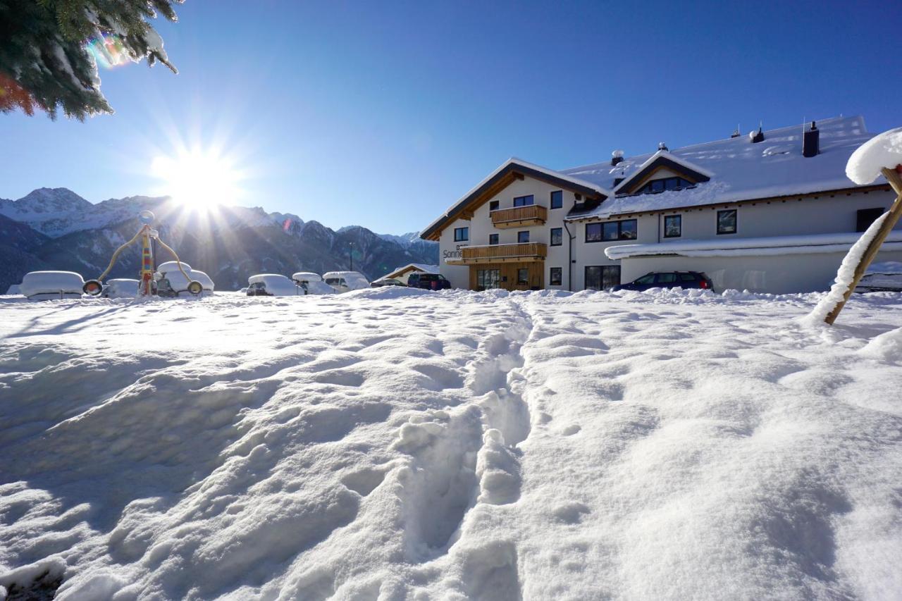 Apart-Hotel Dreisonnenhof Fiss Dış mekan fotoğraf