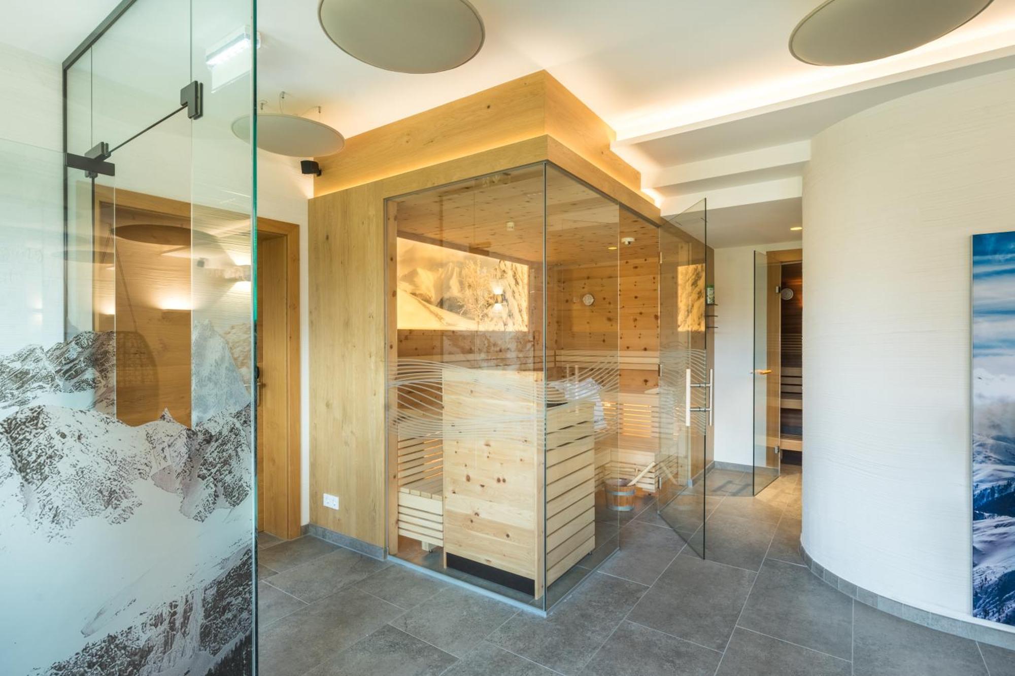 Apart-Hotel Dreisonnenhof Fiss Dış mekan fotoğraf