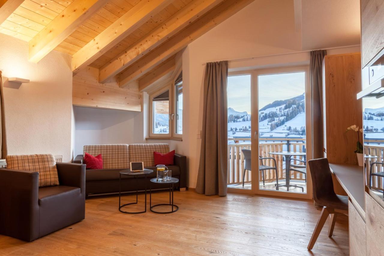 Apart-Hotel Dreisonnenhof Fiss Dış mekan fotoğraf