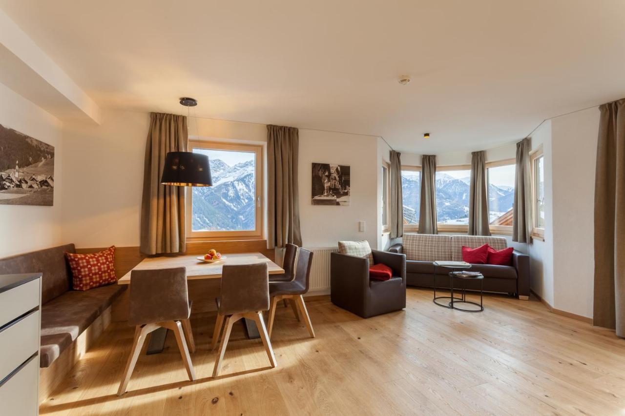 Apart-Hotel Dreisonnenhof Fiss Dış mekan fotoğraf